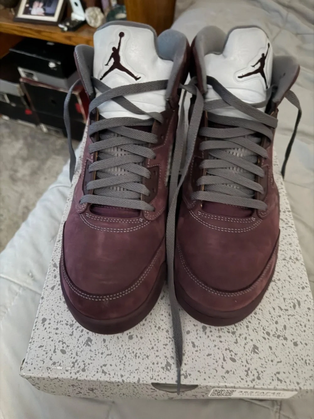 Air Jordan Burgundy 5s